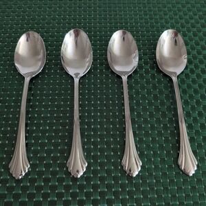 Oneida BANCROFT Place Oval Soup Spoons USA Flare Tip Glossy Lot Set of 4